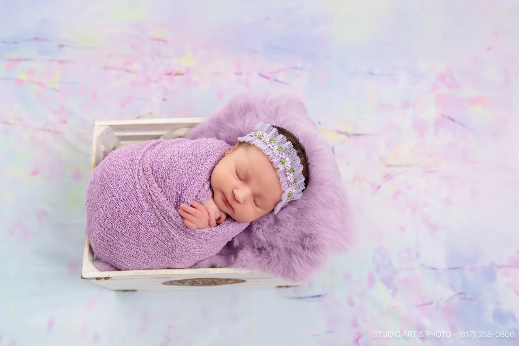 Newborn photography by Studio Art & Photo
