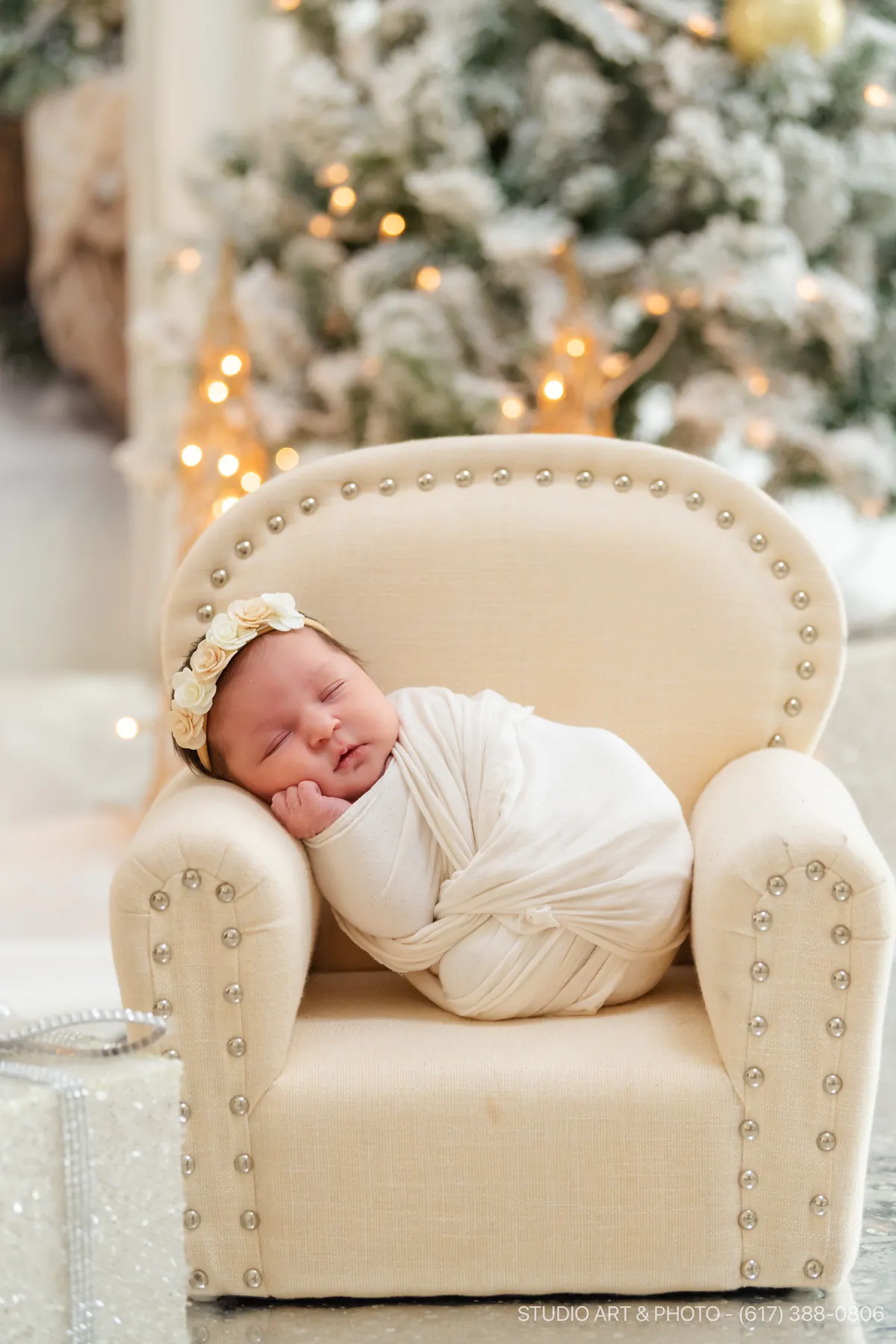 Newborn photography by Studio Art & Photo