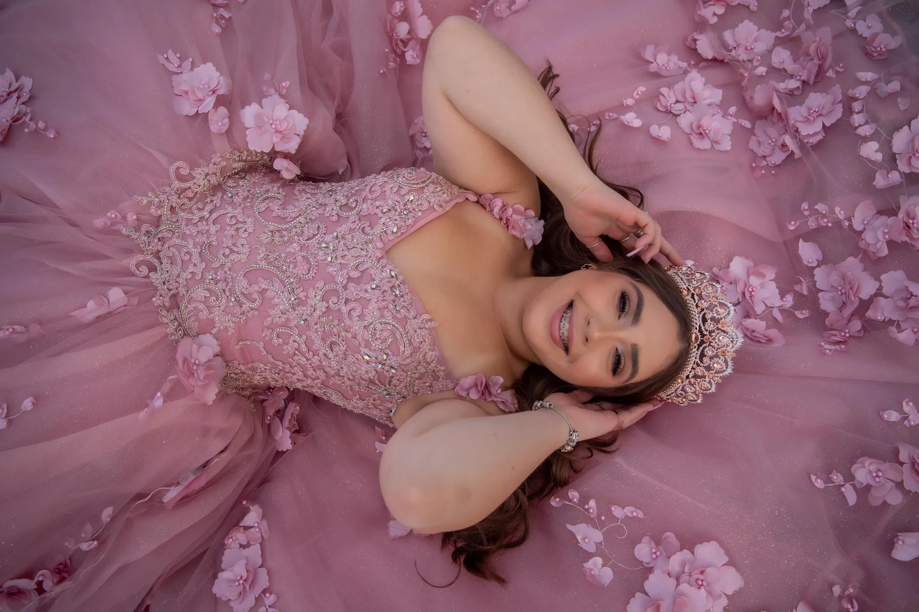 Sweet 15/16 photography by Studio Art & Photo