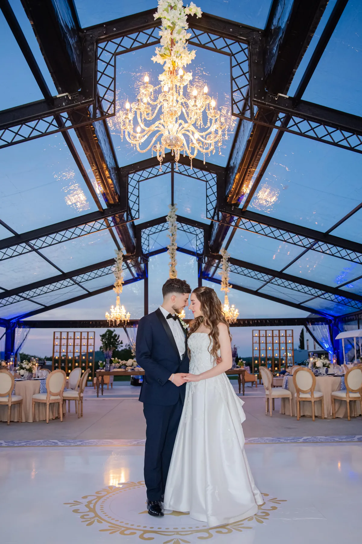 Wedding photography by Studio Art & Photo